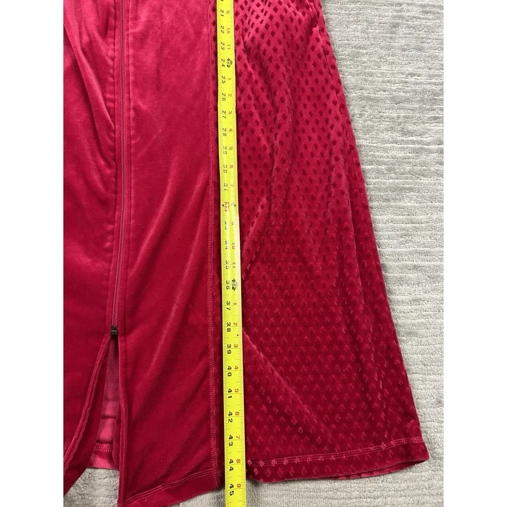 Sag‎ Harbor Sleepwear Womens Medium Red Velour Full Zip Long Sleeve Polyester